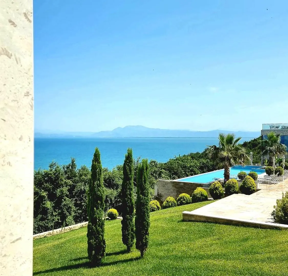 Sol By Prive - Boutique Hotel - Kepi I Rodonit Shetaj
