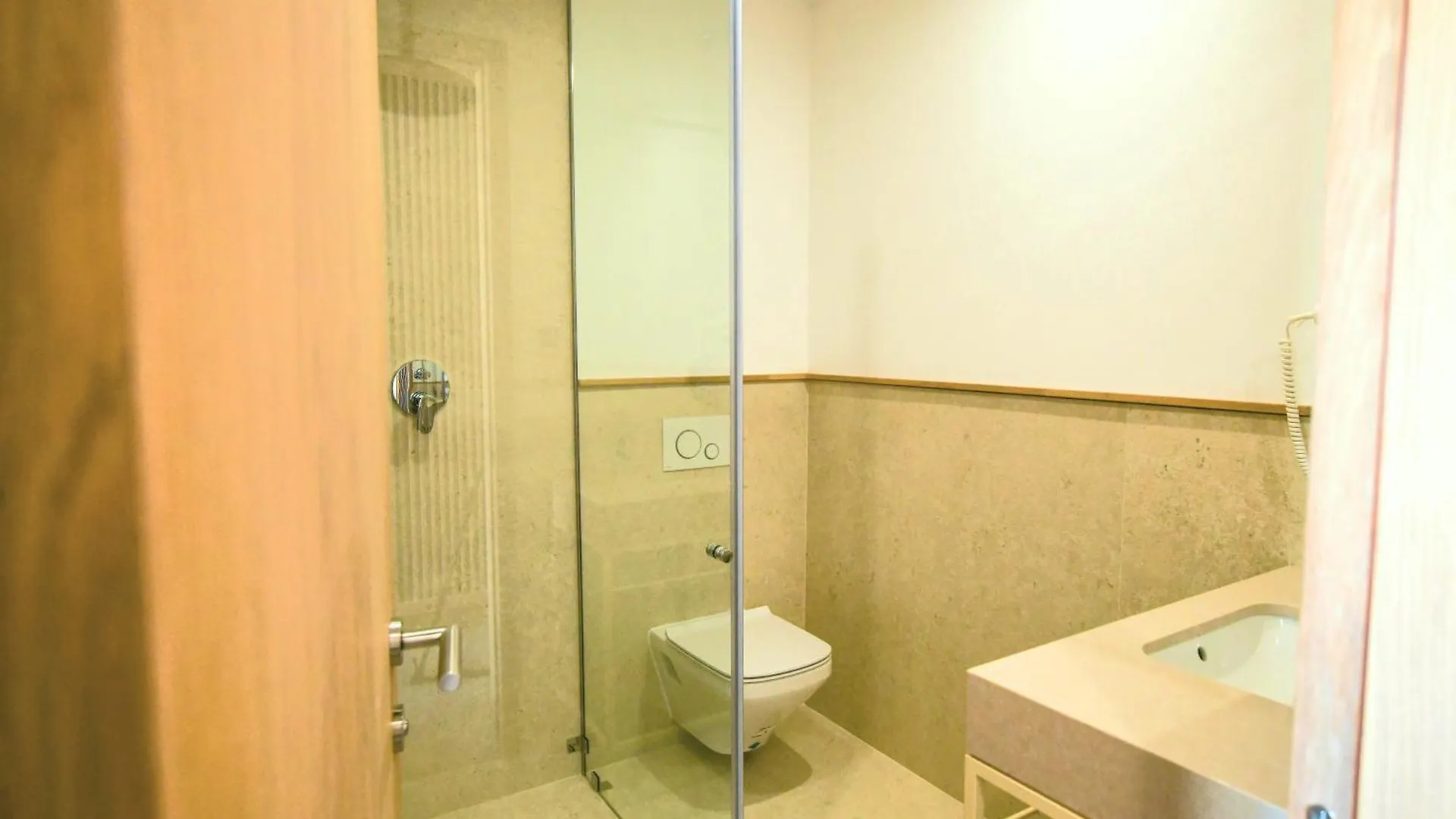 Sol By Prive - Boutique Hotel - Kepi I Rodonit Shetaj